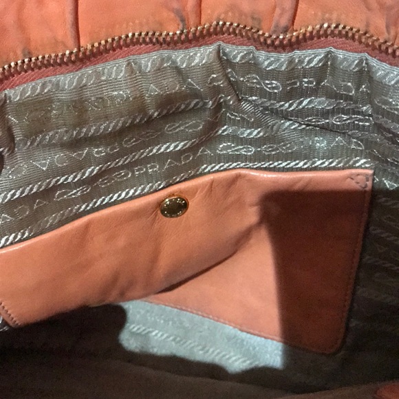 Prada orange clutch - Picture 7 of 8